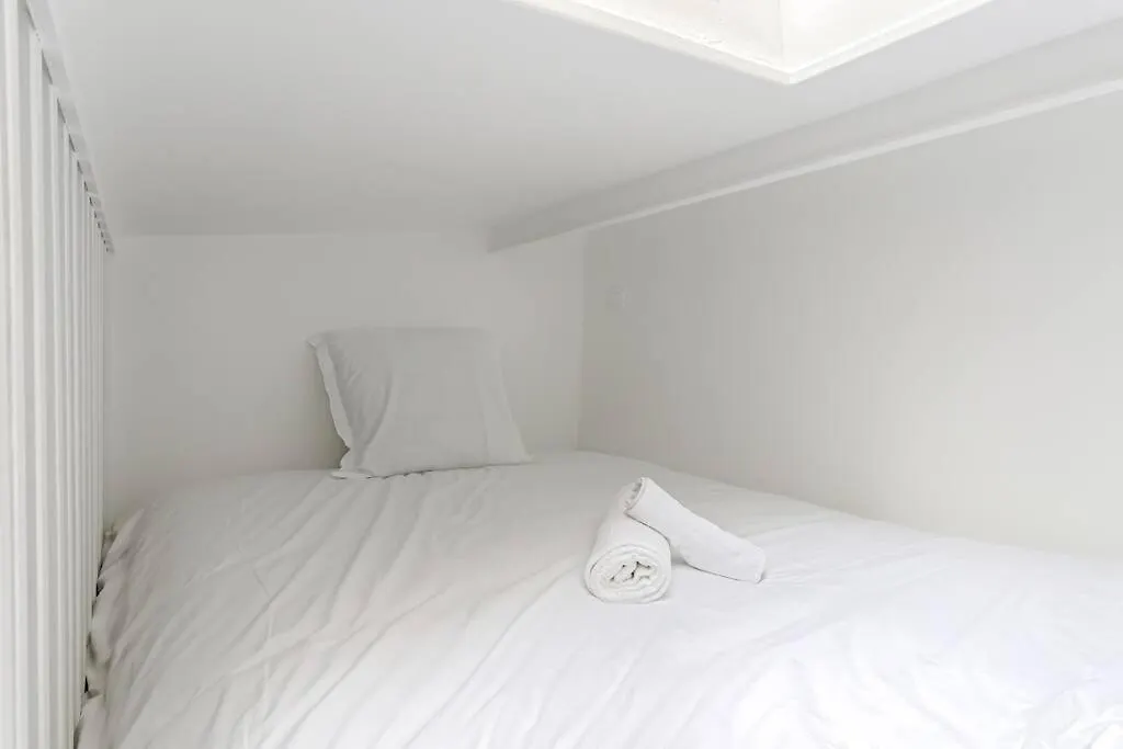Charming Apartment Batignolles 6P Parigi Francia
